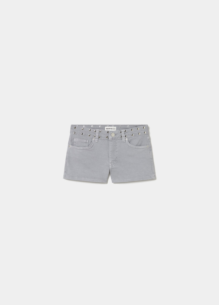 Short de vaqueros gris con cinco bolsillos y tachas glitter en la cintura