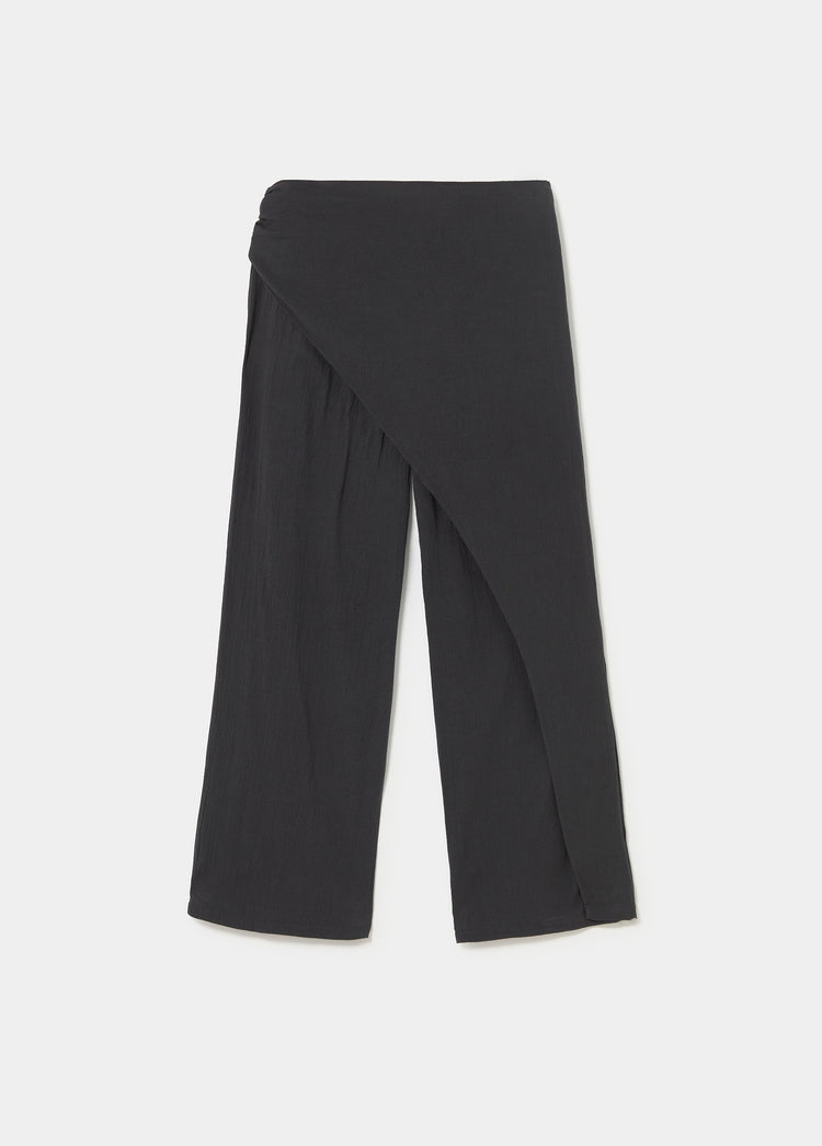 Pantalón largo pareo de color antracita con diseño cruzado en la cintura