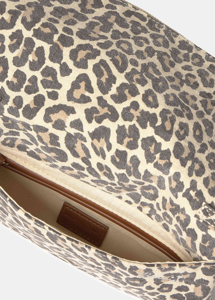 Tasche mit Klappe und Animal-Print