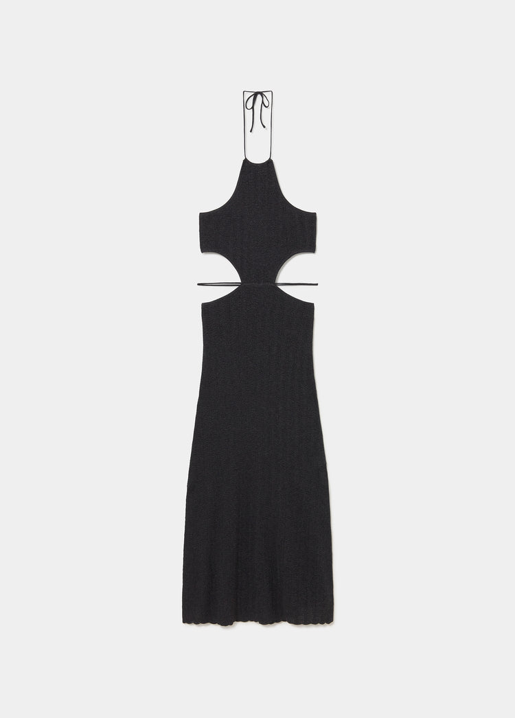 Vestido negro de punto con escote halter y recortes laterales en la cintura
