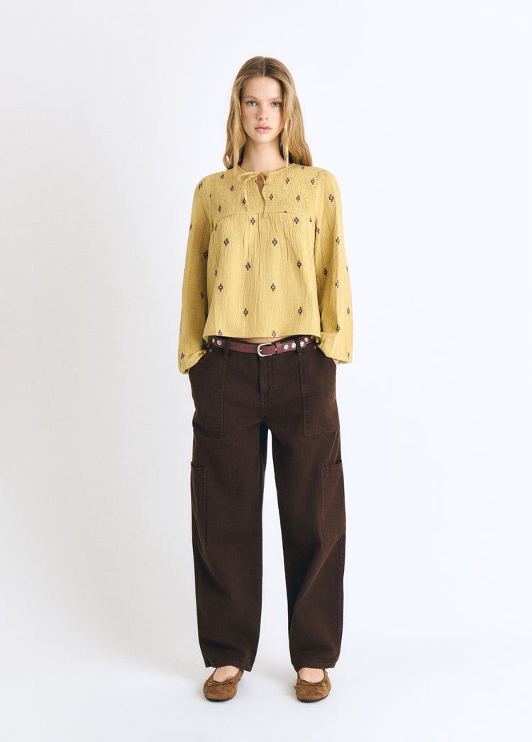 Blusa smock bordado