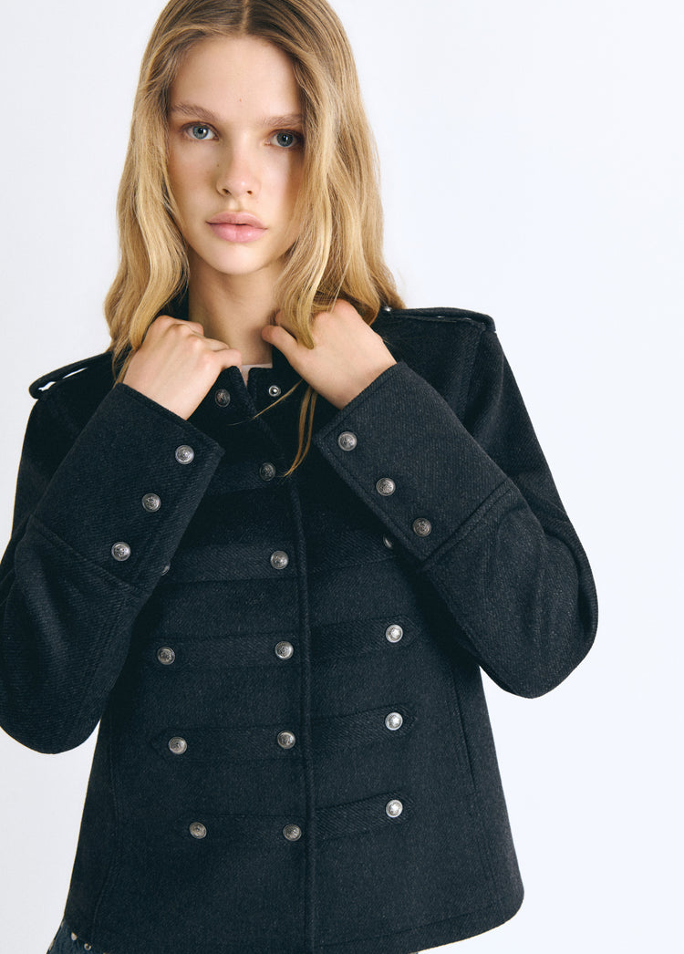 Buttoned wool coat
