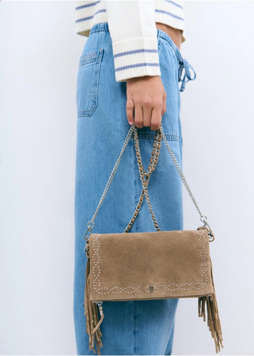 Sac cuir rabat clous et franges