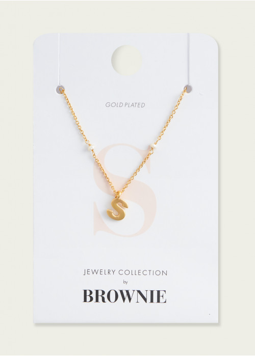 Collier à petites perles et initial