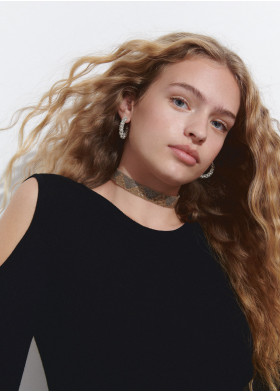 COLLIER RAS DE COU PERLES BICOLORE