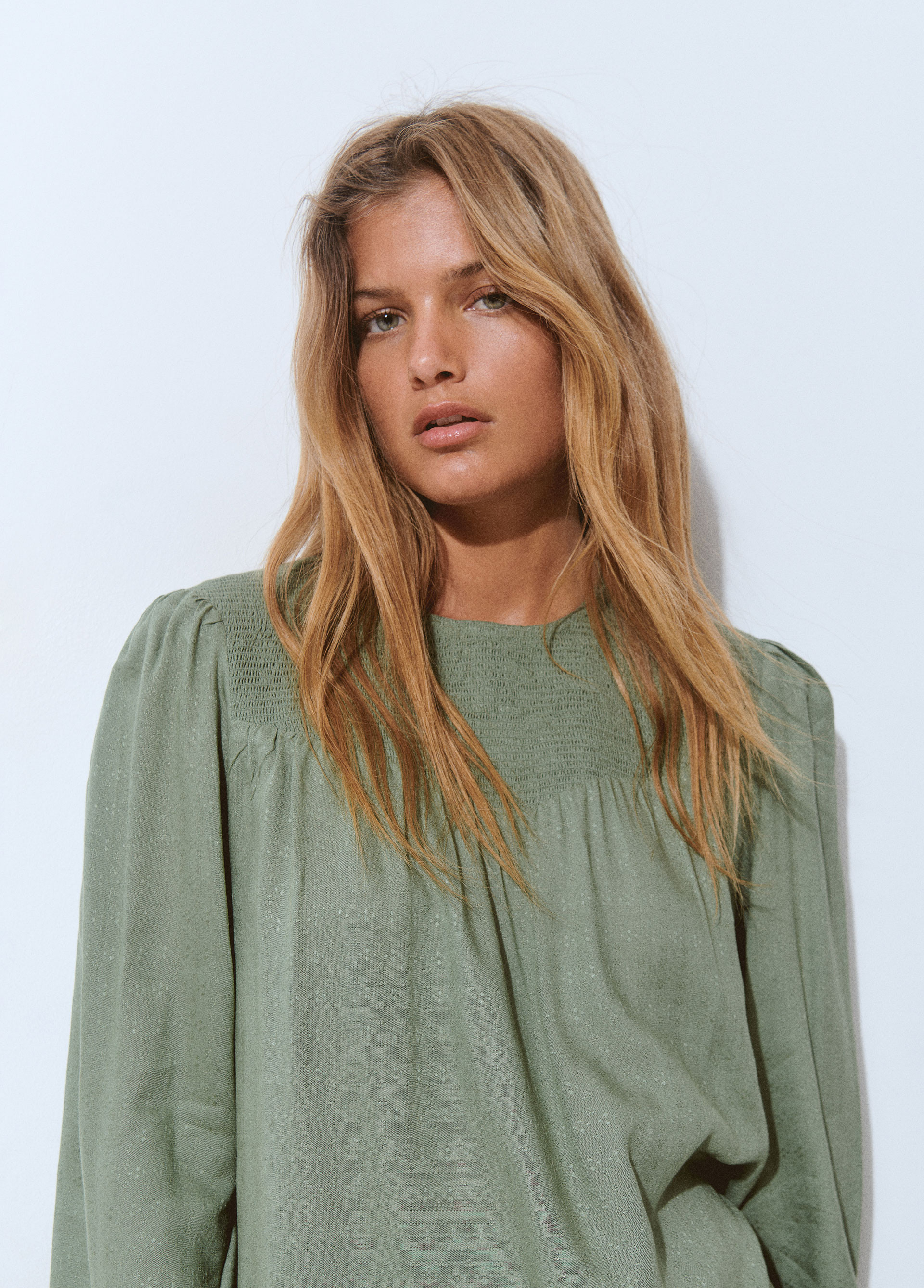 Blouse col rond smock en V BROWNIE