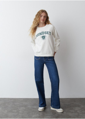 SWEATSHIRT BORDADA MINDSET