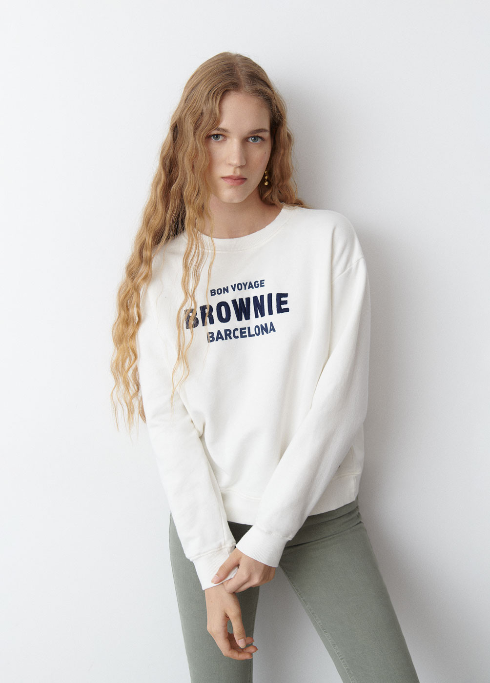 SWEATSHIRT BORDADA BARCELONA