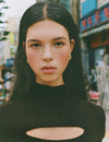 Kurzer brauner Pullover mit Ausschnitten