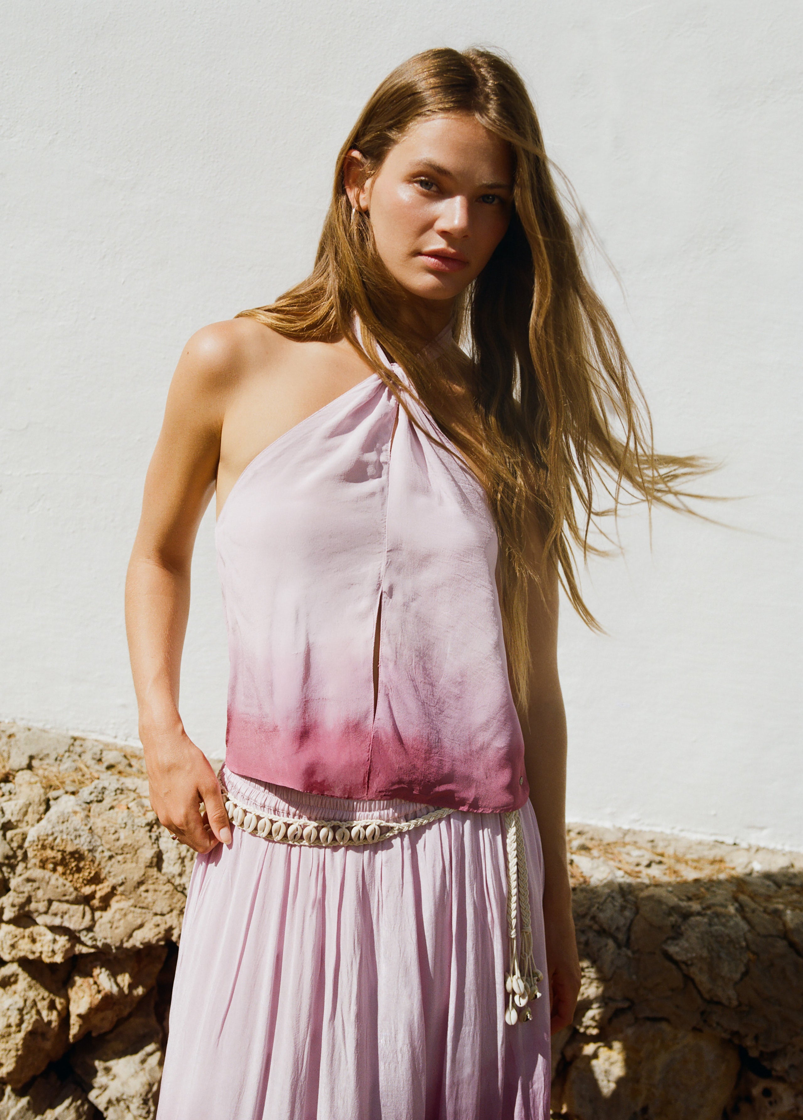 Top halter nudo