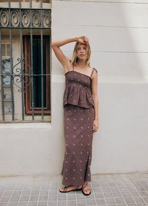 Long skirt with embroidery