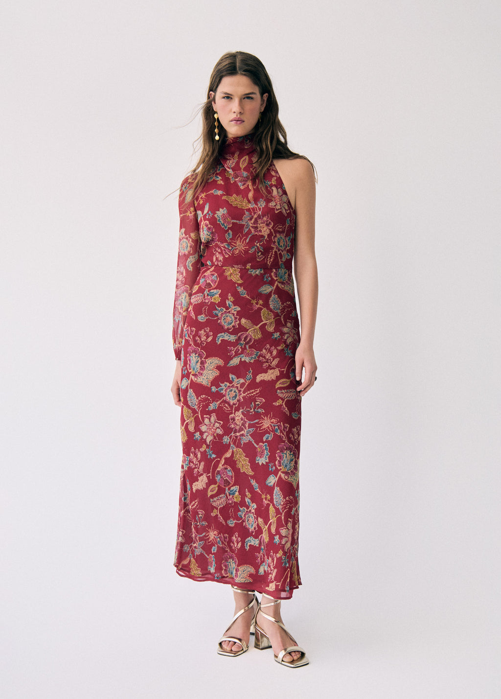 Sandale à talon et lanières