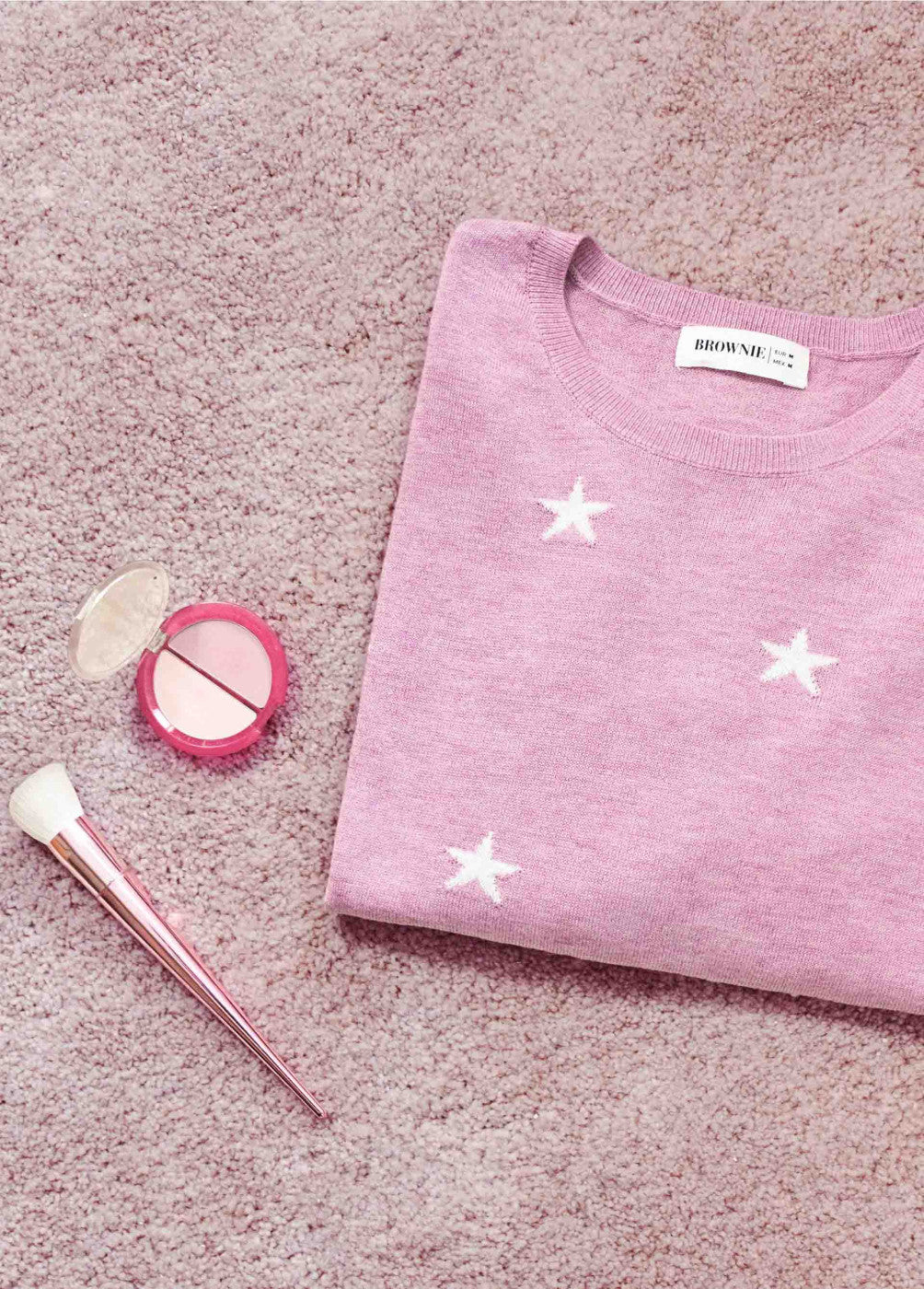 Star shoulder sweater