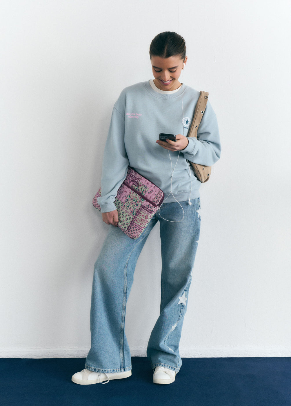 Sweatshirt with back patch print