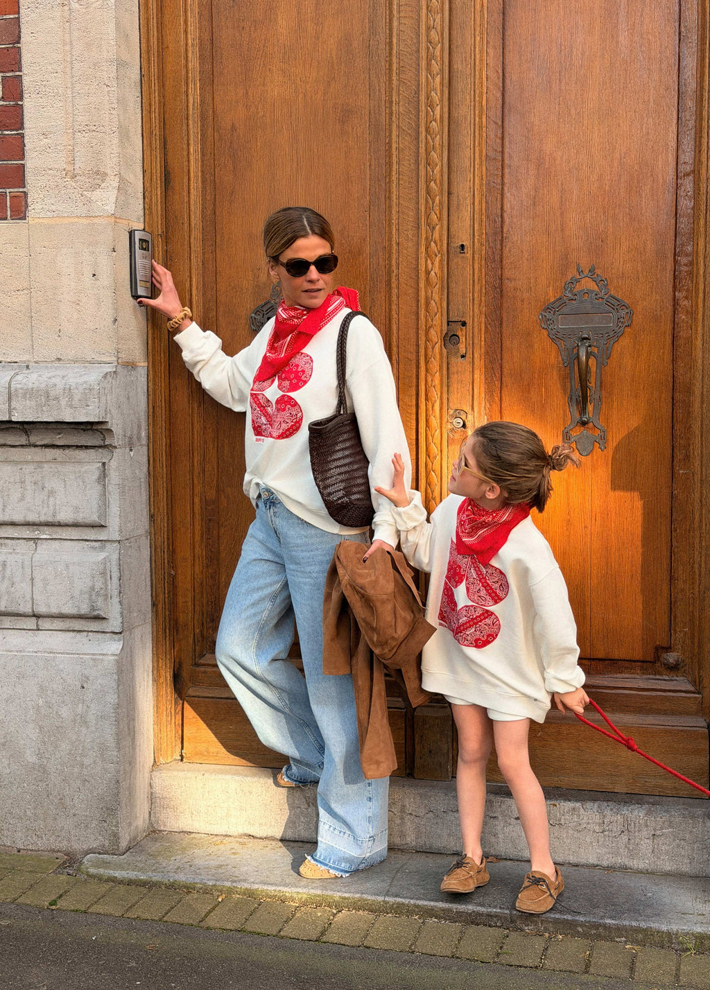 Sudadera bandana bordada