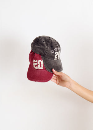 Gorra 20 aniversario tachas