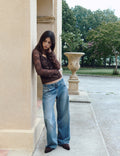 Jeans cinturilla tachas bordado