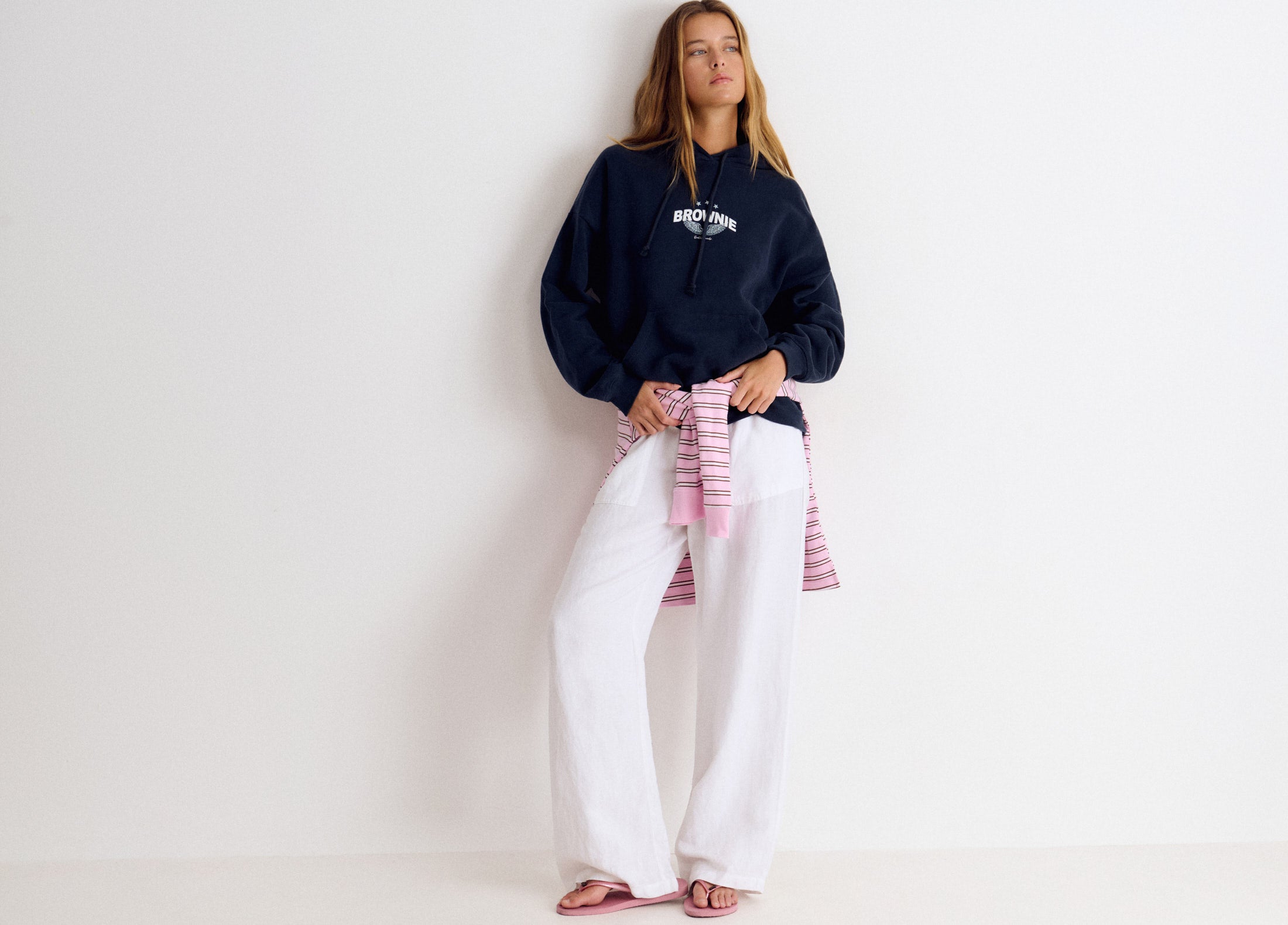 Sudadera logo y alas
