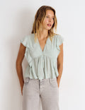 Blusa romántica volantes puntilla