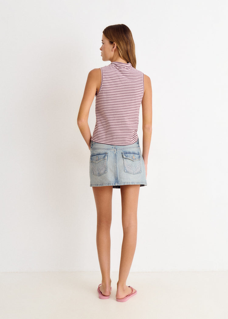 Embroidered denim skirt
