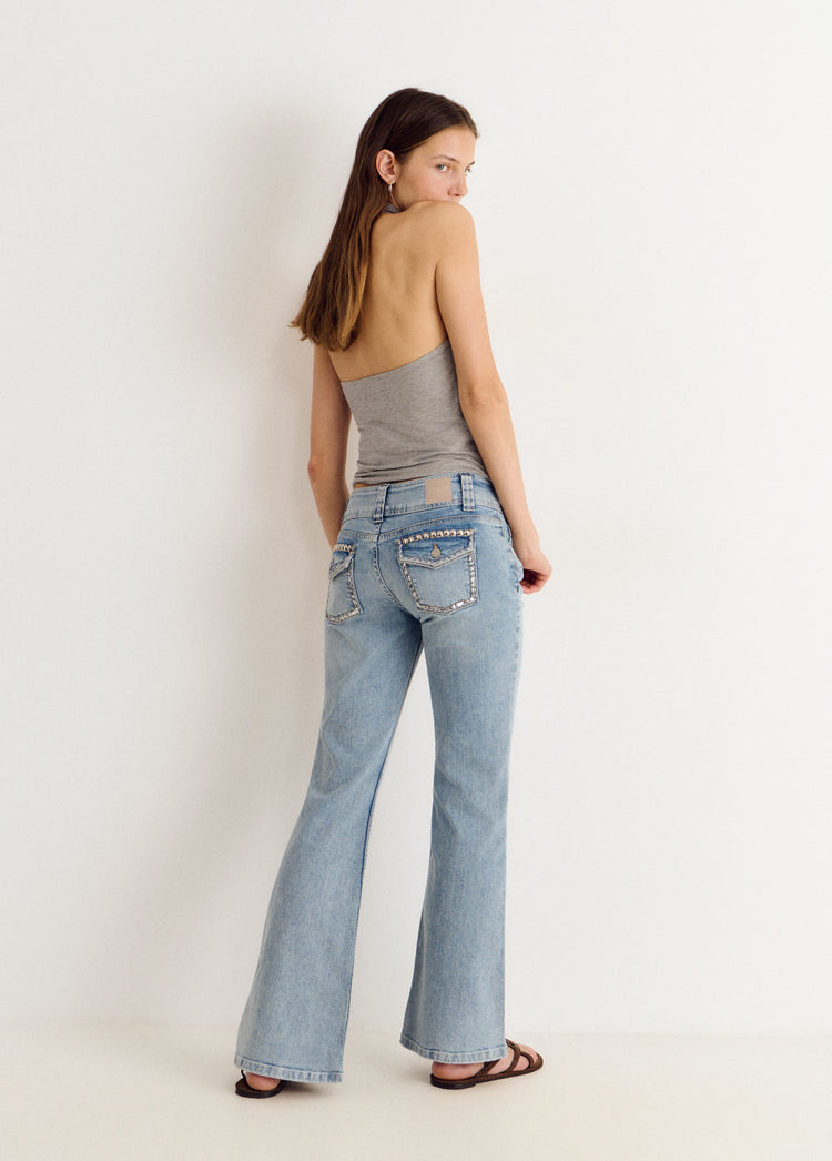 Jeans detalles bolsillos
