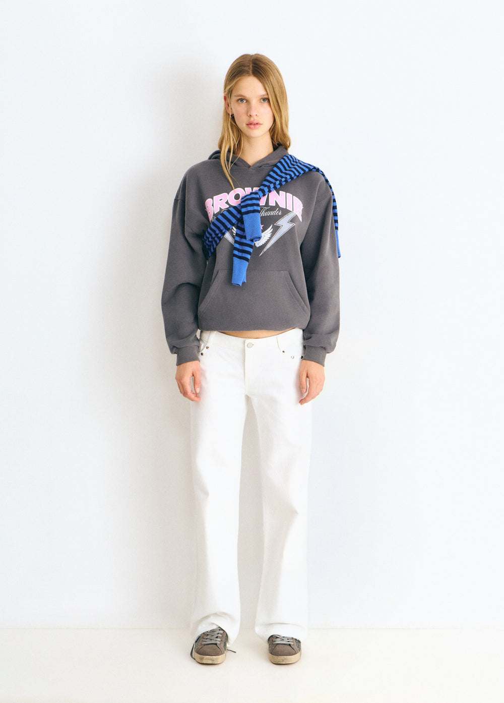 Low-rise pants with glitter stars and studs