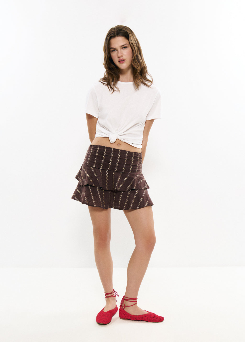 Short ruffle skirt