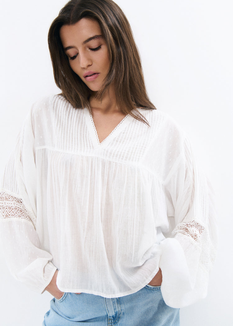 Blusa romántica manga larga