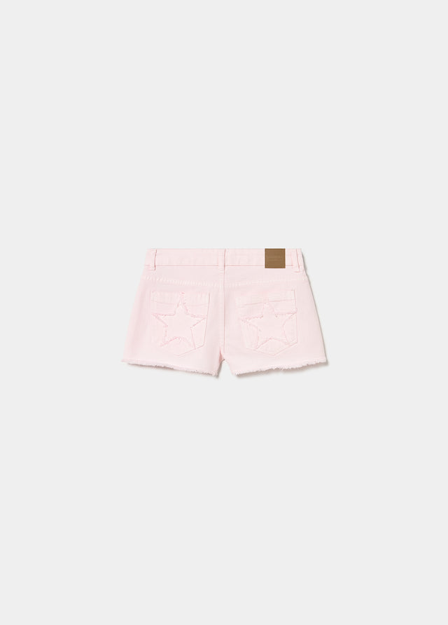 Shorts with patch