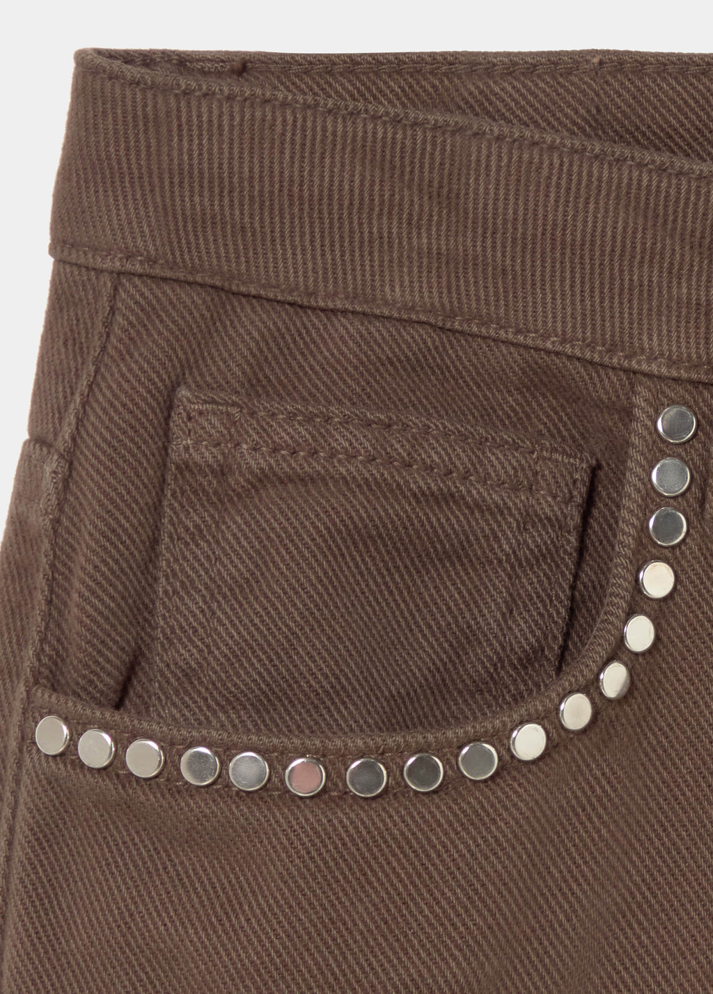Pantalon relaxed clous et ourlet retourné