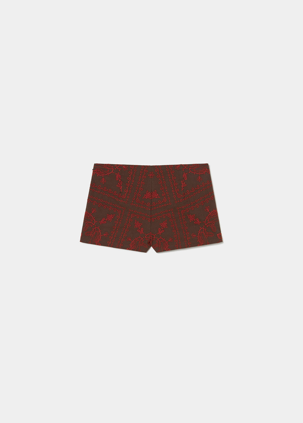 Short bordado contraste