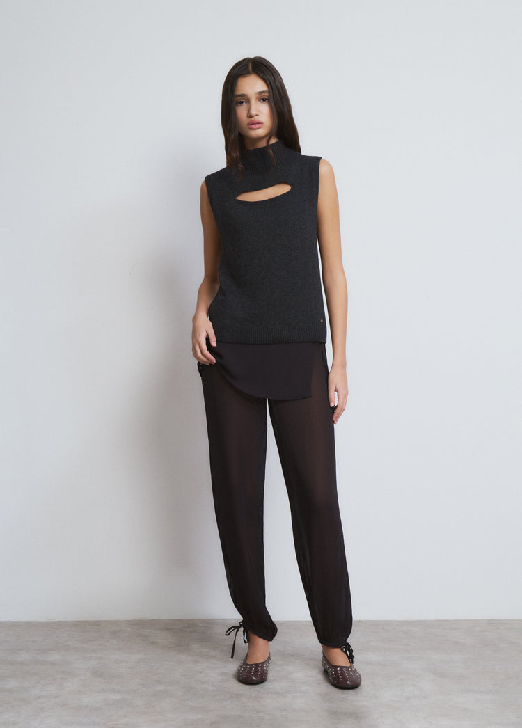 Top cut-out
