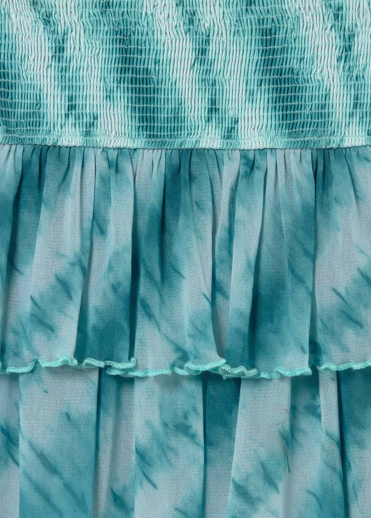 Saia de tule com folhos