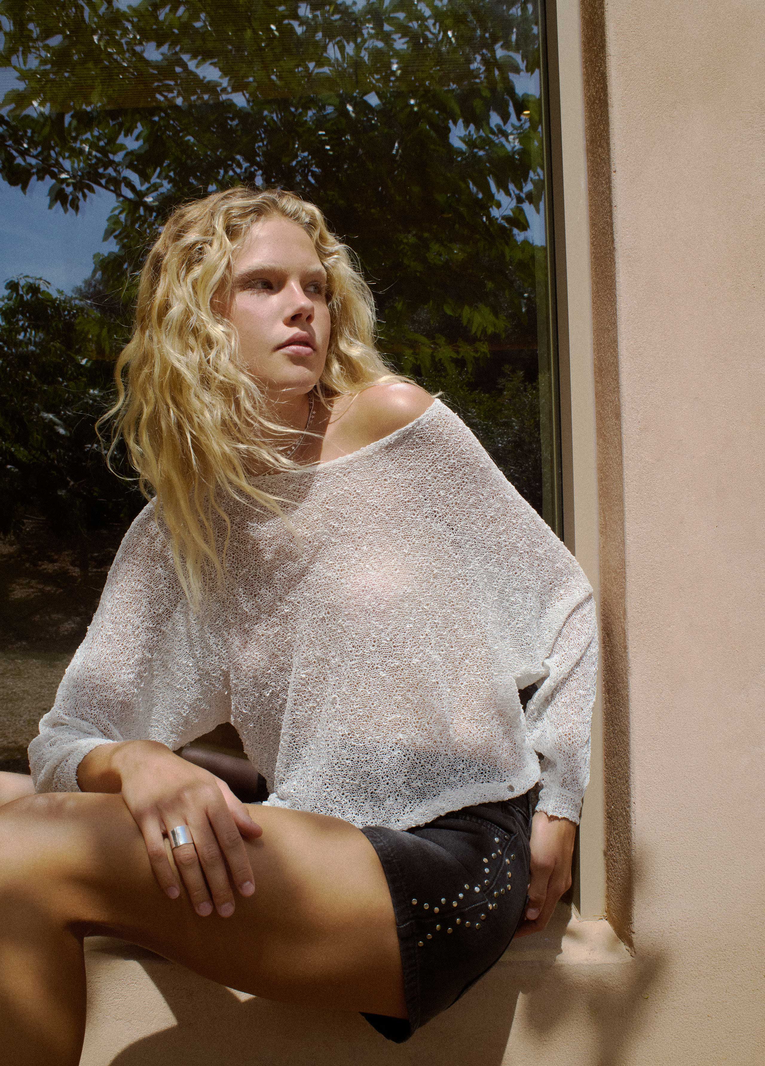 SHORTS WITH SIDE STUDS
