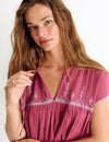 Blusa bordado escote
