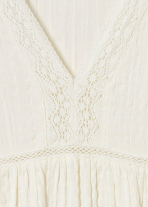 Bluse mit weiten Ärmeln und Spitze