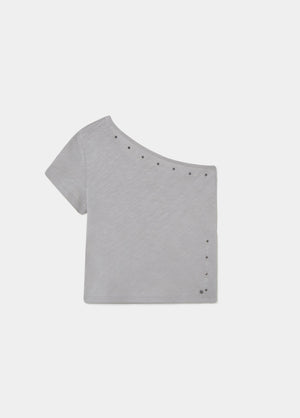 Asymmetrisches Shirt mit Blume und Nieten