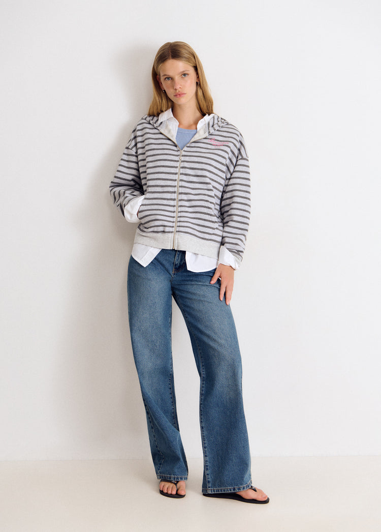 Sweat-shirt zippé à rayures et broderie