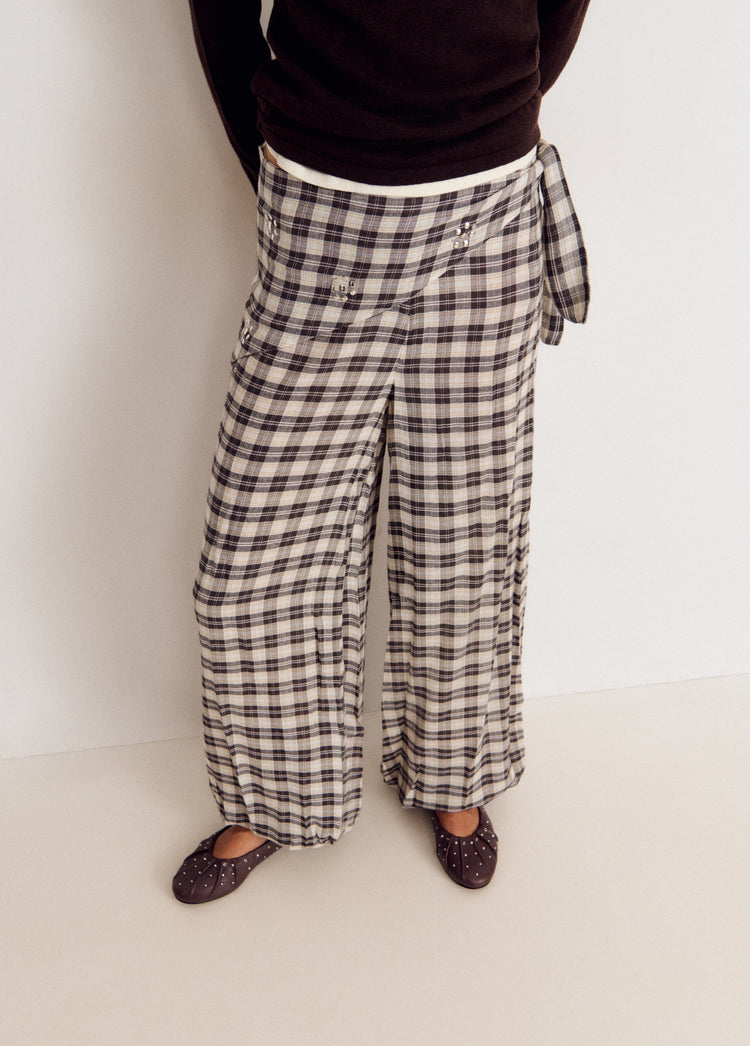 Pantalón bombacho cuadros con pañuelo
