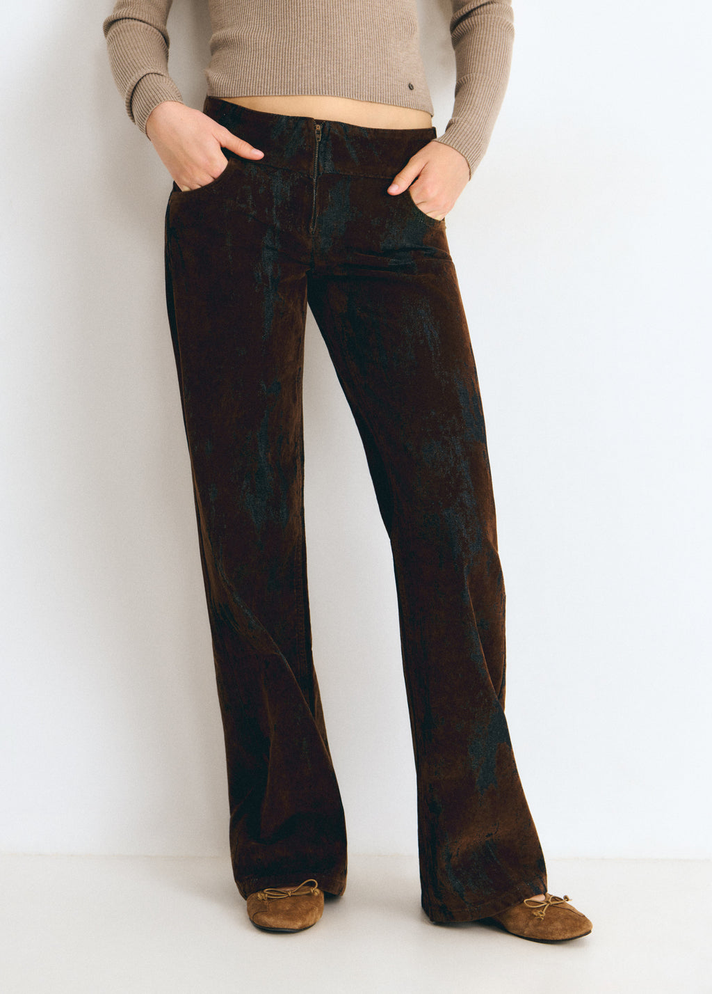 Brown flocked trousers