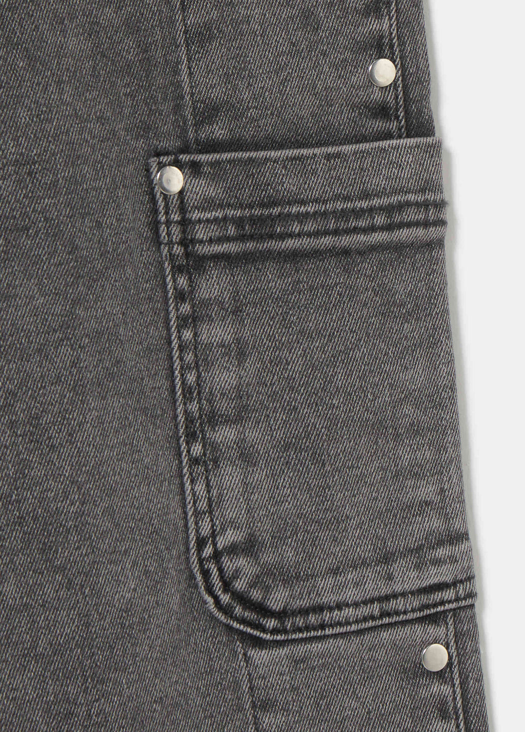 W27-0372-009-800_NEGRO_WEB1.jpg