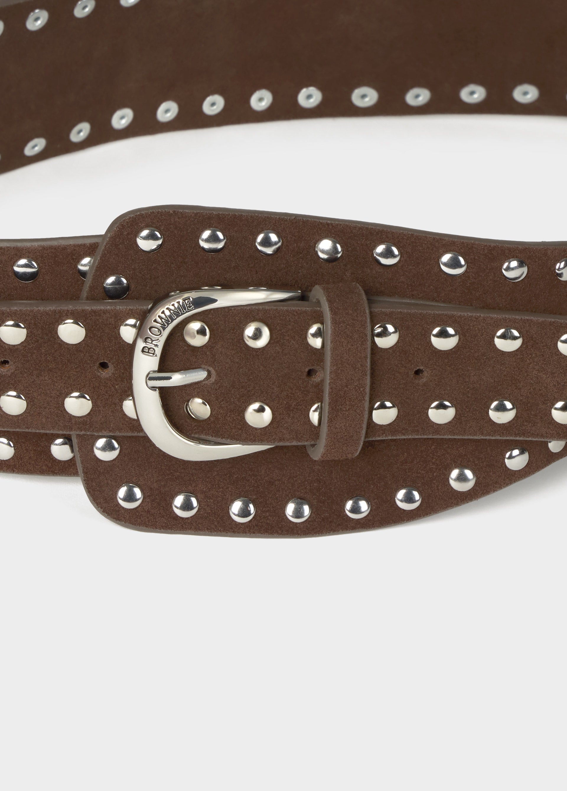 Asymmetric studded belt