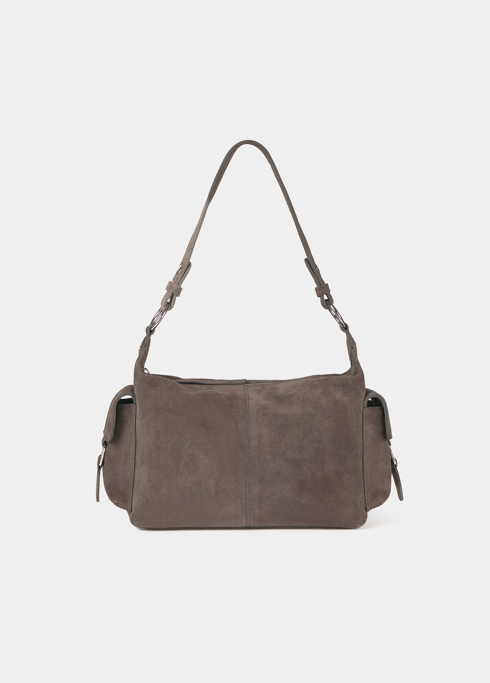 Bolso de hombro en gris oscuro con bolsillos laterales lucido sobre modelo