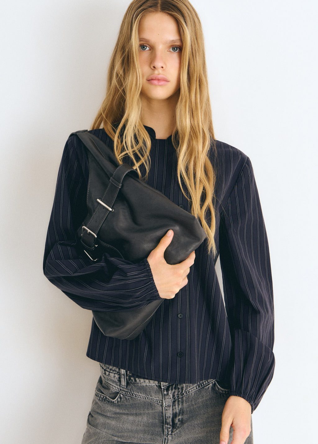 Buckle shoulder bag