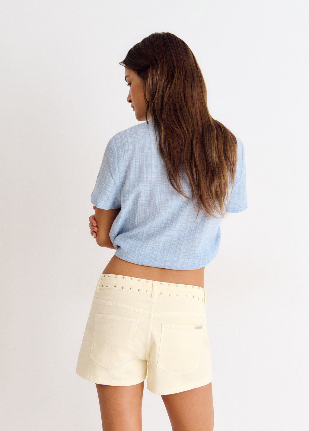 Short tachas decorativas