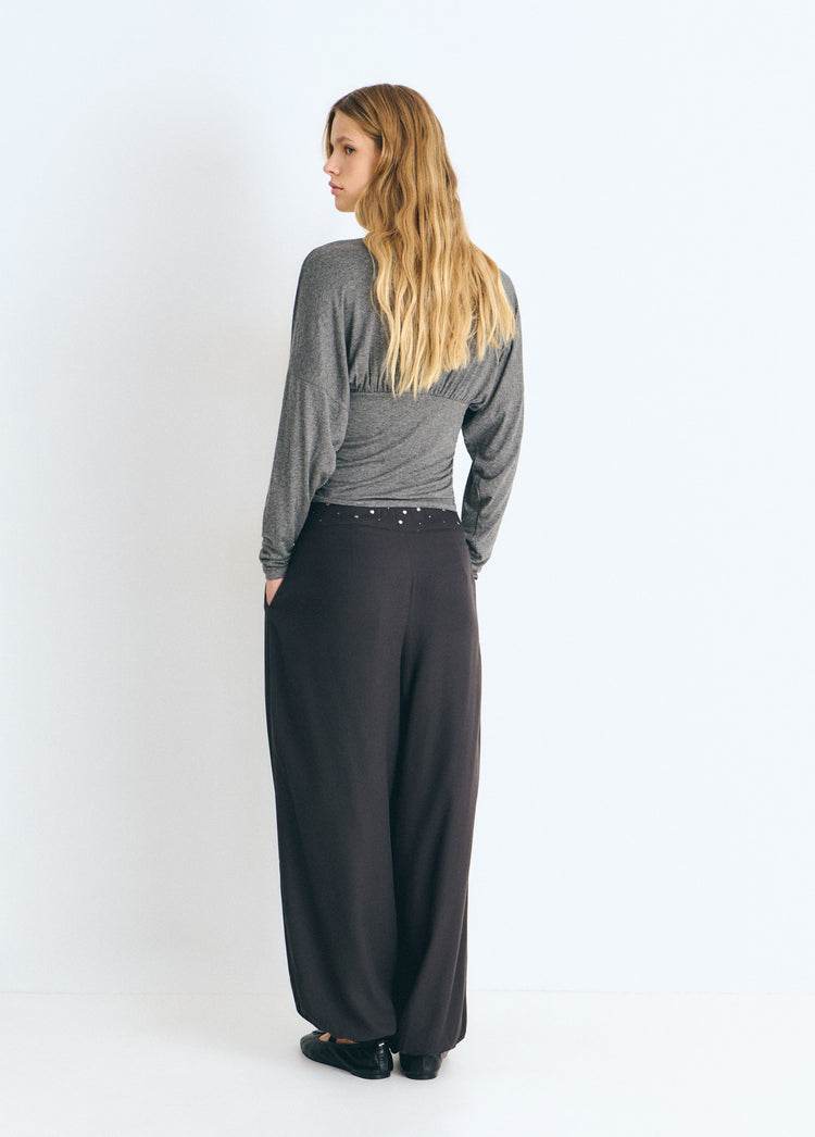 Harem pants with studded waistband