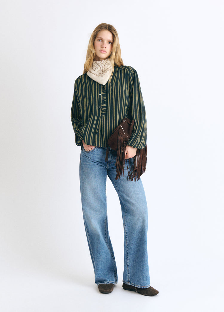 Blouse à rayures avec patte de boutonnage