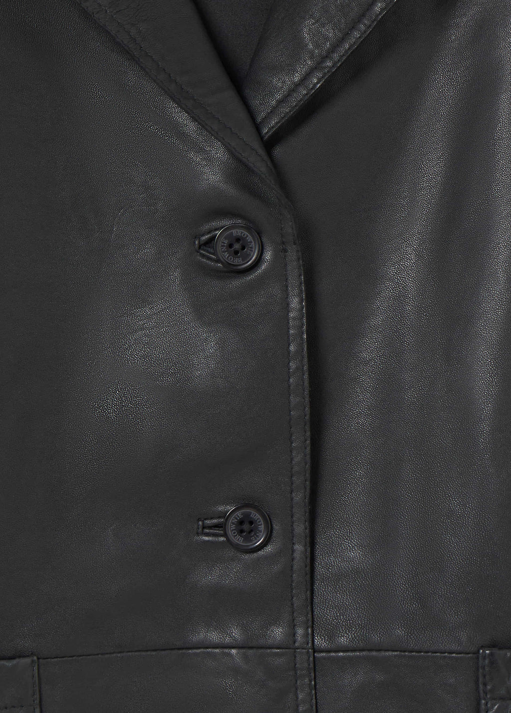 W27-0643-001-800_NEGRO_WEB1.jpg