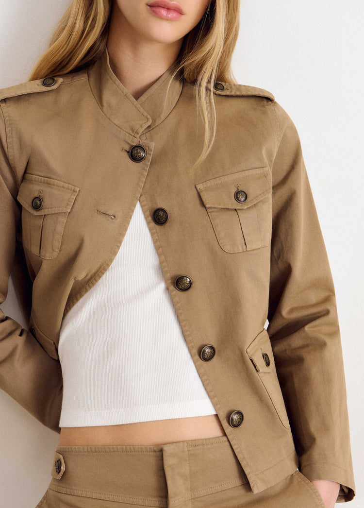 Cotton cargo-pocket jacket
