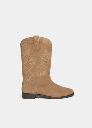 Flat embroidered cowboy boot
